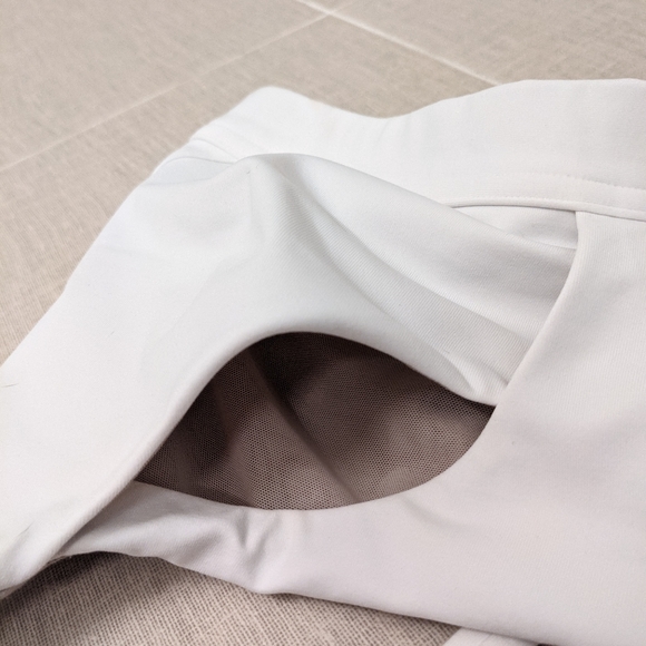 ♥️ lululemon 🍋 Stash-it-All Bra - White, Size 6 - Picture 5 of 5